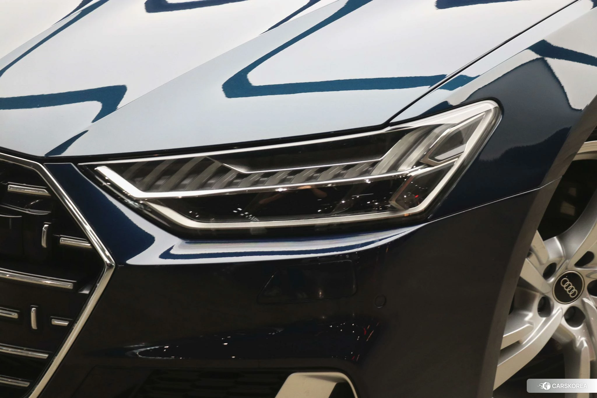 Audi A7L id 4479323 из Китая 30