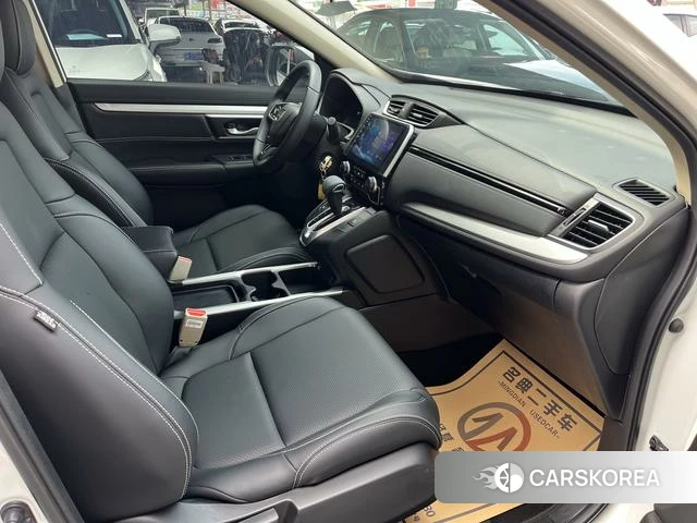 Honda CR-V id 4314697 из Китая 16