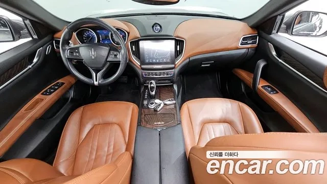 Maserati Ghibli id 2946363 из Кореи 17