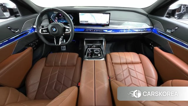 BMW 7 Series (G70) id 4612809 из Кореи 17