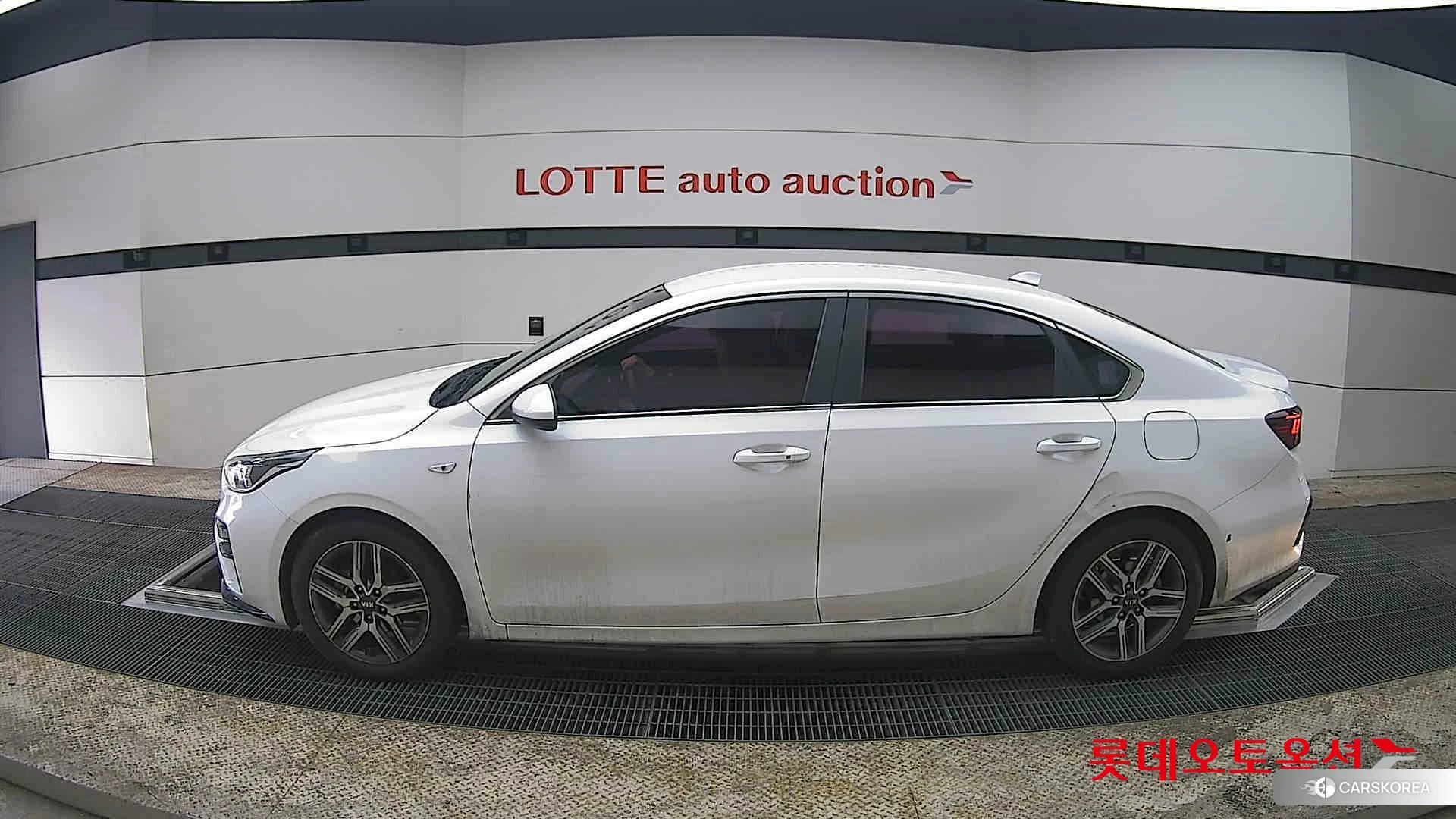 Kia K3 id 3875780 из Кореи 34