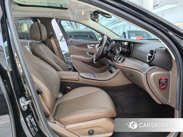 Mercedes-Benz E-class id 3944922 из Китая 12