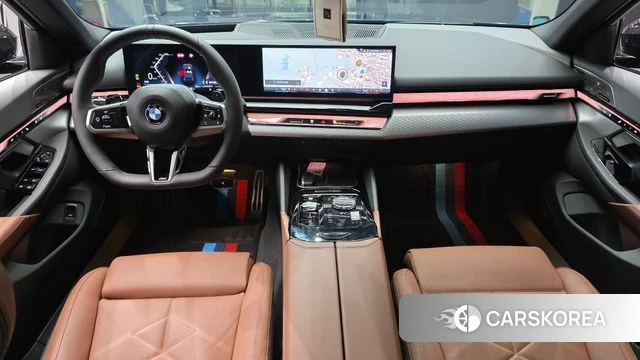 BMW 5 Series (G60) id 4578442 из Кореи 28