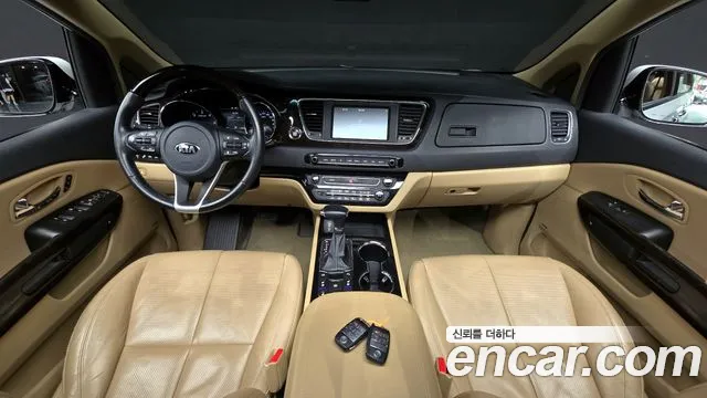 Kia The New Carnival id 2797969 из Кореи 17