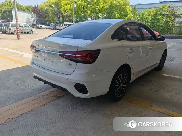 Roewe i5 id 4240735 из Китая 7