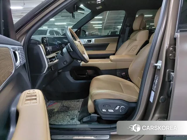 Hyundai Santa Fe (MX5) id 3739552 из Кореи 16