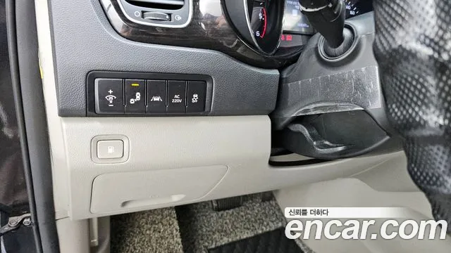 Kia The New Carnival id 2763012 из Кореи 17