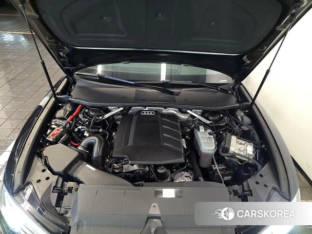 Audi A6L id 4359046 из Китая 12