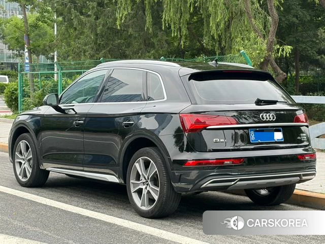 Audi Q5L id 4368315 из Китая 16