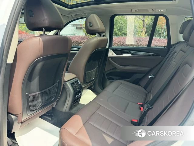 BMW X3 id 4254758 из Китая 7