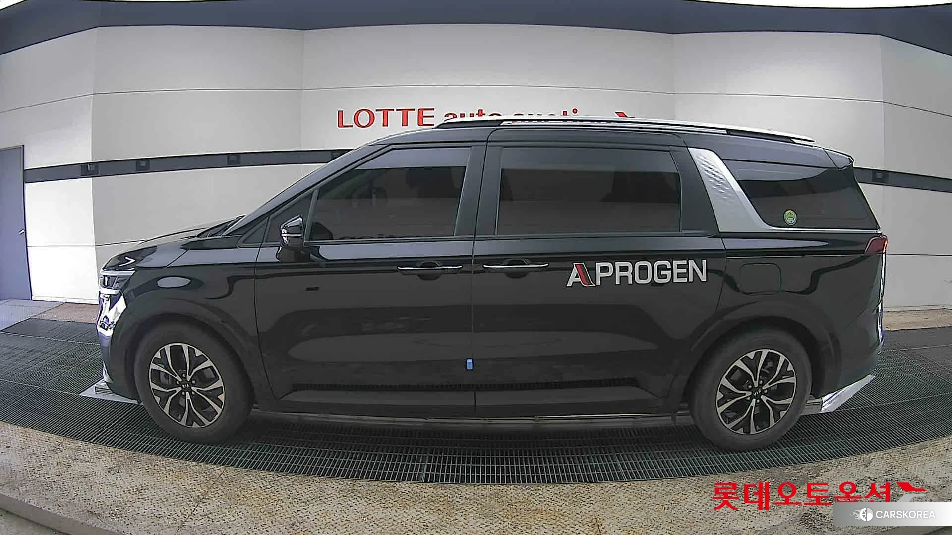 Kia Carnival id 3882133 из Кореи 35