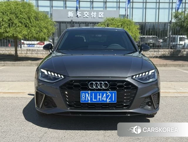 Audi A4L id 4272112 из Китая 8