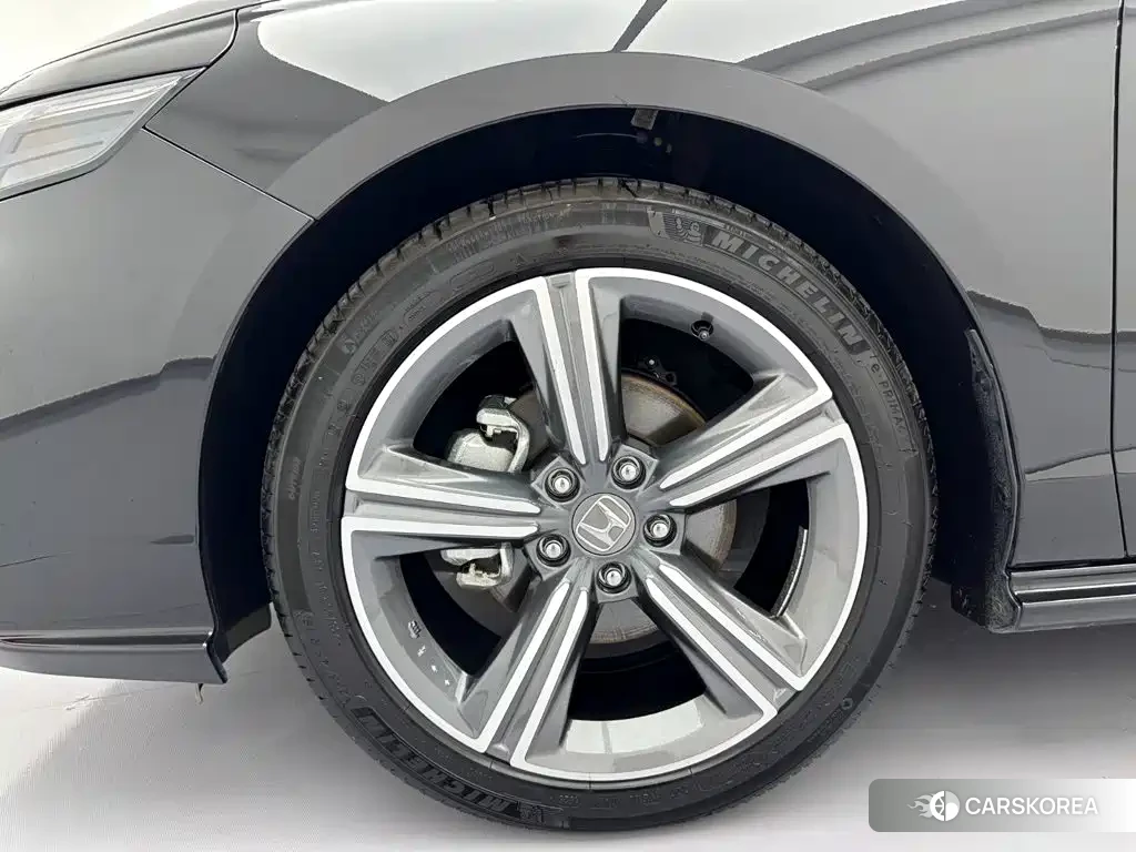 Honda Accord id 4622311 из Китая 28