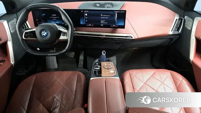 BMW iX id 3426639 из Кореи 17