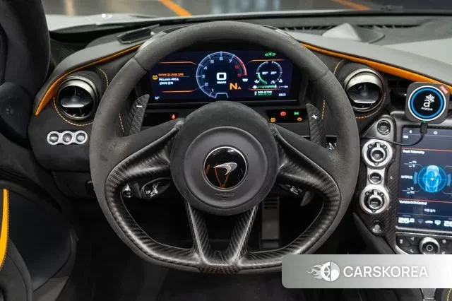 McLaren 720S id 3448797 из Кореи 7