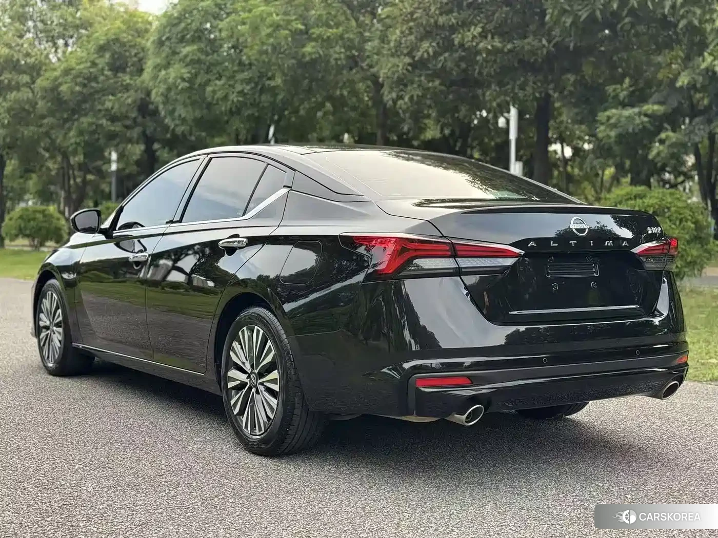 Nissan Altima id 4583674 из Китая 15