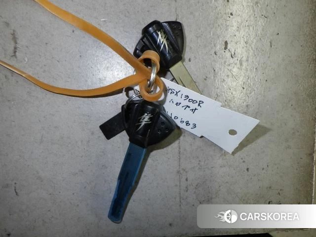 Suzuki GSX1300R HAYABUSA id 4205969 из Японии 31