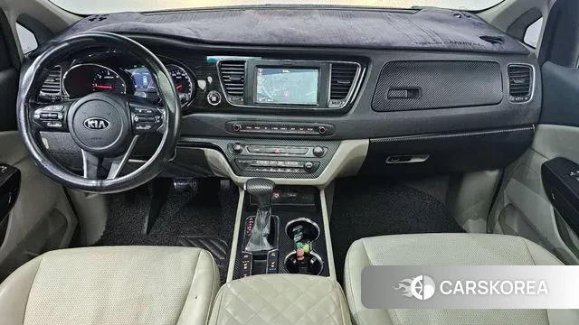 Kia The New Carnival id 3509761 из Кореи 17