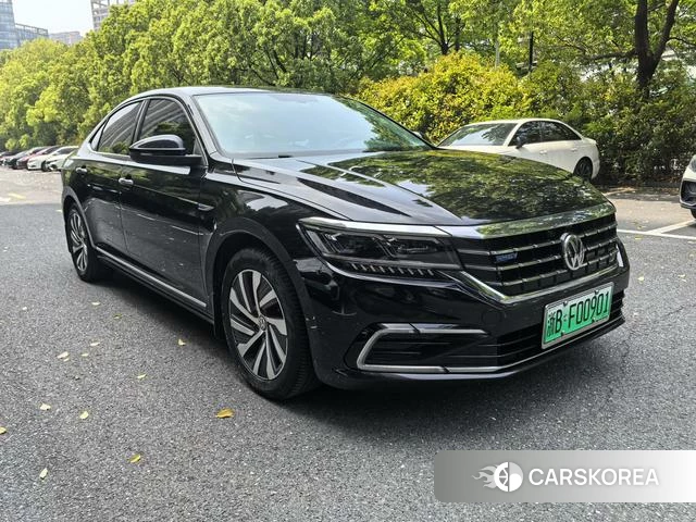 Volkswagen Passat PHEV id 4212720 из Китая 11