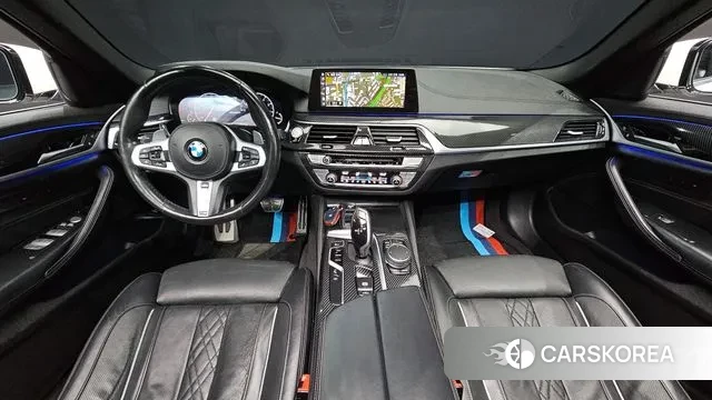 BMW 5 Series (G30) id 2990910 из Кореи 17