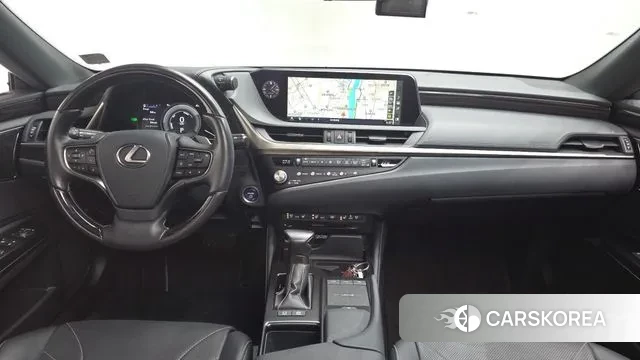 Lexus ES300h 7th generation id 3504199 из Кореи 17