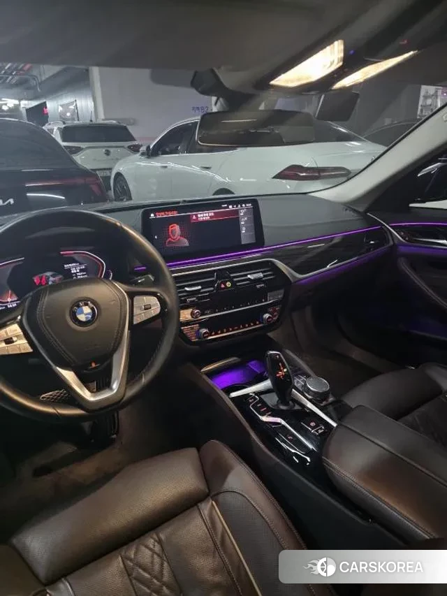 BMW 5 Series (G30) id 3746235 из Кореи 7