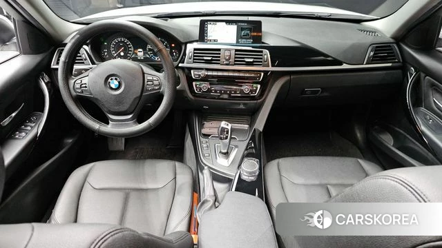 BMW 3 Series (F30) id 4371781 из Кореи 32