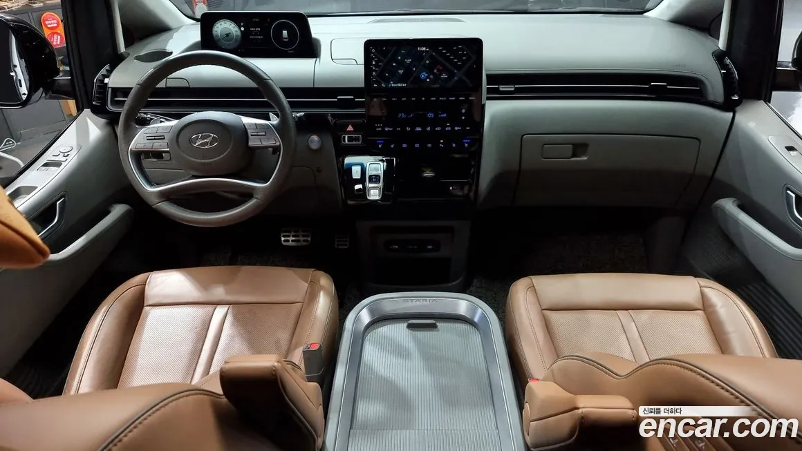 Hyundai Staria id 1055708 из Кореи 17