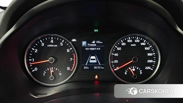 Kia Stonic id 3873545 из Кореи 17