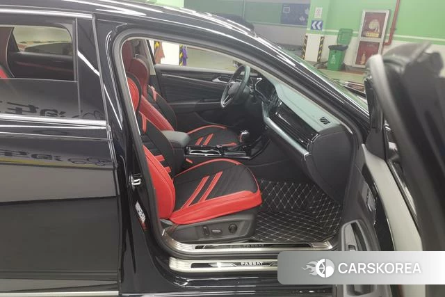 Volkswagen Passat id 4275879 из Китая 14