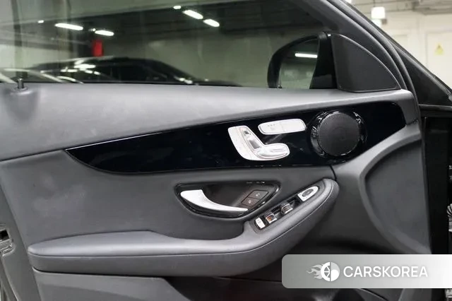 Mercedes-Benz C-Class W205 id 3504801 из Кореи 17