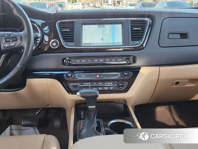 Kia The New Carnival id 3626601 из Кореи 16