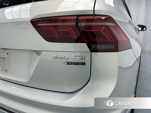 Volkswagen Tiguan L id 4277778 из Китая 19