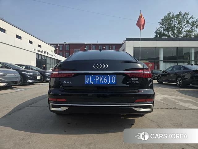 Audi A6L id 4300474 из Китая 15