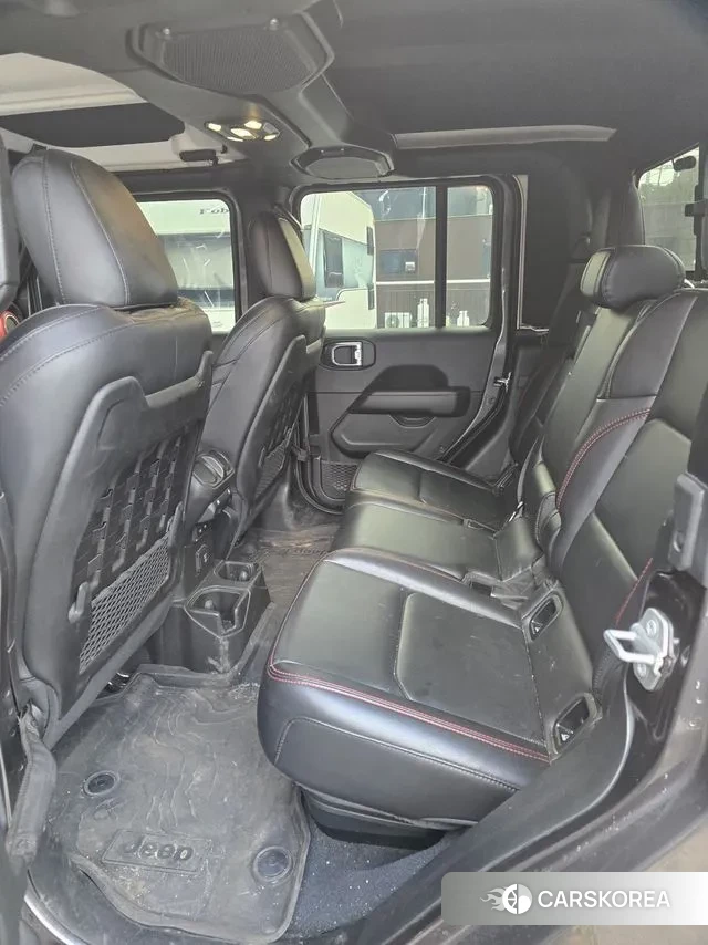 Jeep Gladiator (JT) id 3654918 из Кореи 13