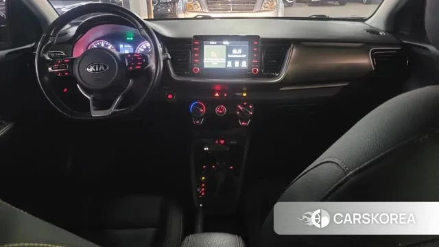 Kia Stonic id 3543751 из Кореи 14