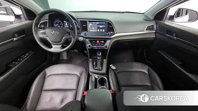 Hyundai Avante AD id 3667041 из Кореи 17