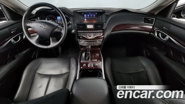 Infiniti Q70 id 2865388 из Кореи 17