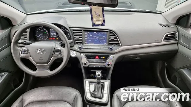 Hyundai Avante AD id 2322520 из Кореи 17