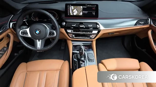 BMW 5 Series (G30) id 3037044 из Кореи 17