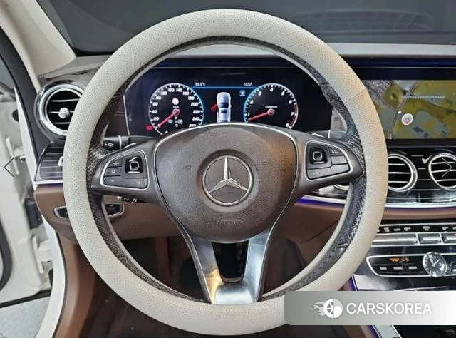 Mercedes-Benz E-Class W213 id 3942929 из Кореи 17