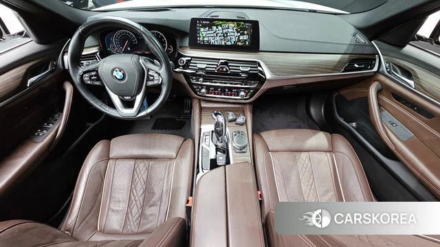 BMW 5 Series (G30) id 4203927 из Кореи 27