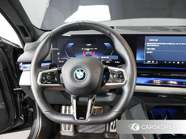 BMW i5 (G60) id 4494021 из Кореи 17