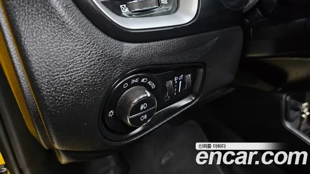 Jeep Renegade id 2764398 из Кореи 17