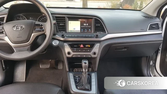 Hyundai Avante AD id 3009498 из Кореи 12