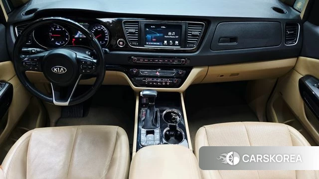 Kia The New Carnival id 4895532 из Кореи 29
