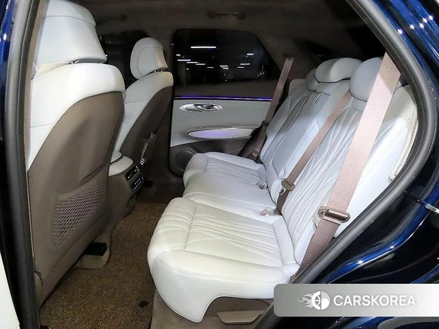 Genesis GV70 id 4511192 из Кореи 17
