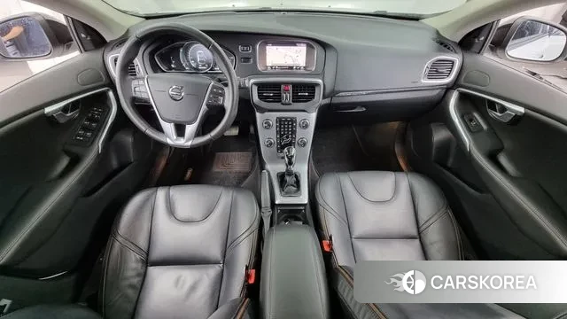 Volvo V40 Cross-Country id 3248785 из Кореи 17