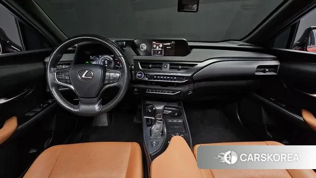 Lexus UX250h id 3292036 из Кореи 17