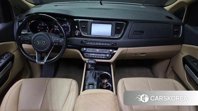 Kia The New Carnival id 4530627 из Кореи 17
